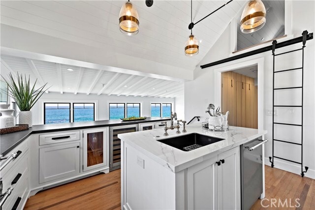 Building Photo - 154 Pearl St