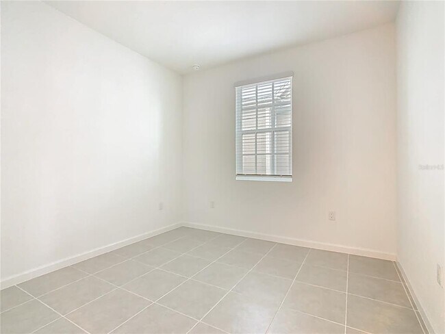 Building Photo - 2402 Celebration Blvd