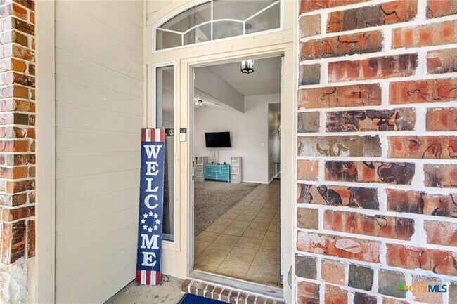 Building Photo - 5620 Birmingham Cir