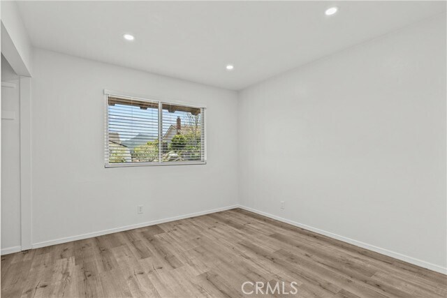 Building Photo - 2181 Hillsbury Rd