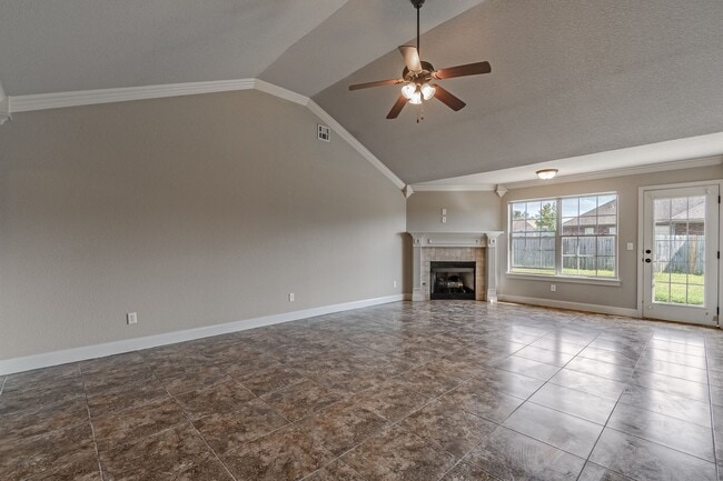 Building Photo - Welcome to your stunning home