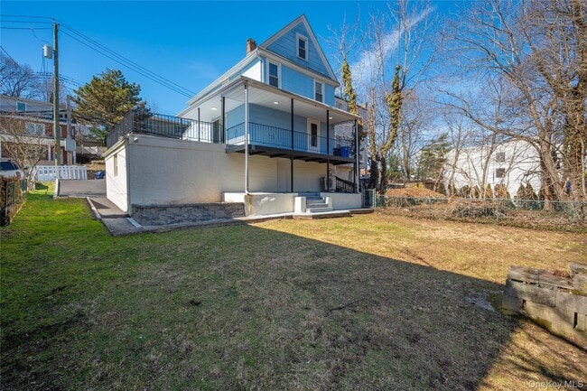 Building Photo - 50 Rogers St