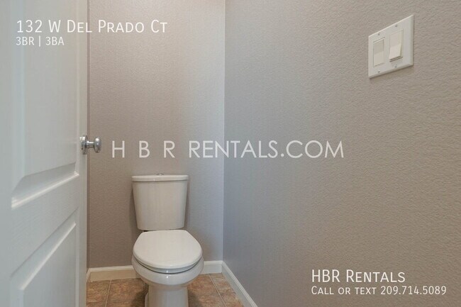 Building Photo - 132 W Del Prado Ct