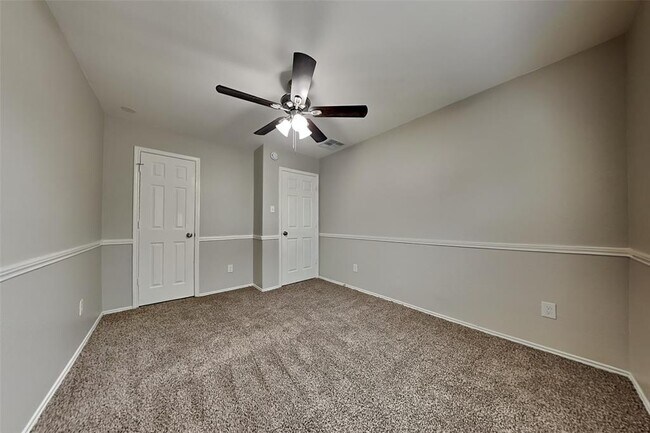 Building Photo - 3207 Trail Hollow Dr