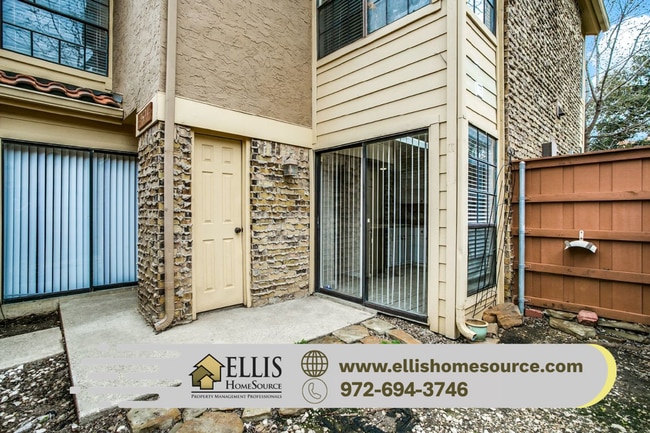 Building Photo - 2621 Piedras Dr