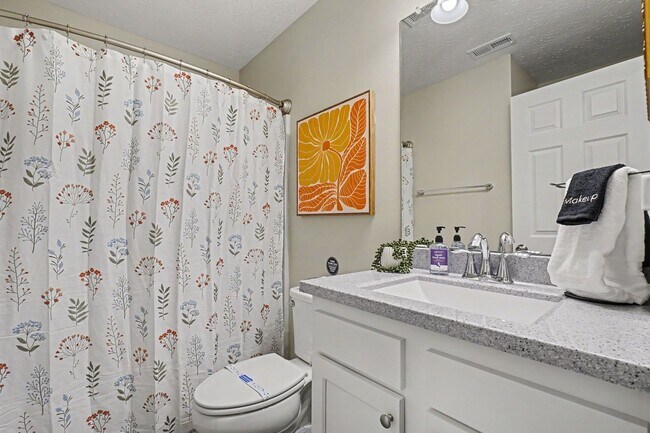 Building Photo - 145 Southwind Blvd
