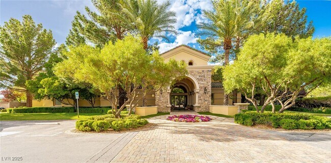 Building Photo - 47 Grand Masters Dr