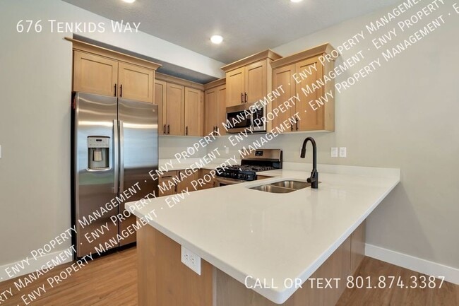 Building Photo - 676 Tenkids Way