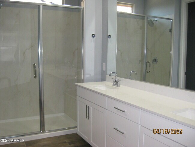 Building Photo - 3155 E Wild Dr