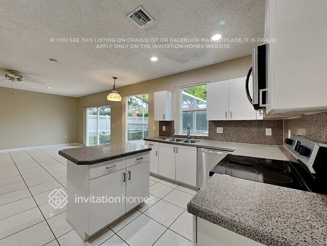 Building Photo - 7780 Highlands Cir