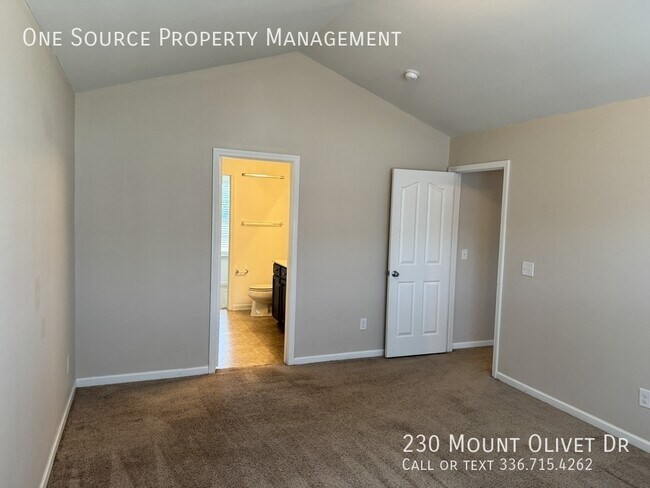 Building Photo - 230 Mount Olivet Dr