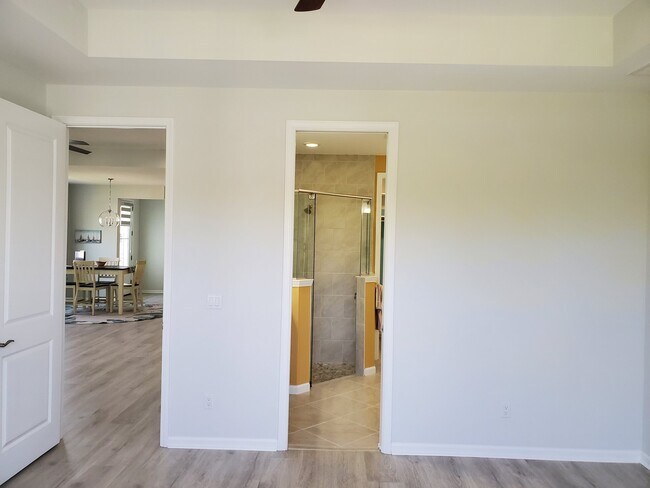 Building Photo - 104 Cool Breeze Dr