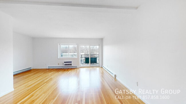 Building Photo - 524 Highland Ave