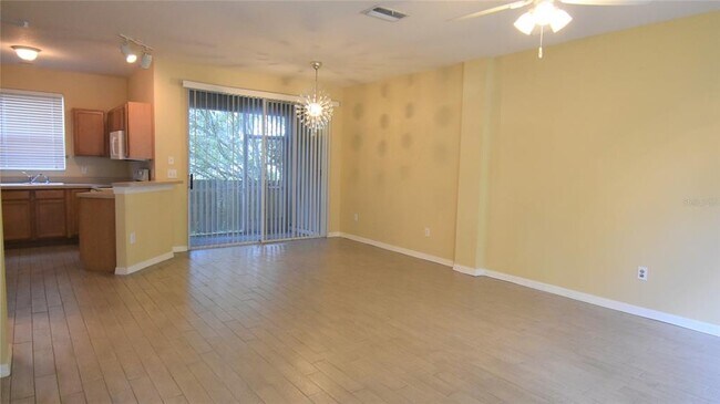 Building Photo - 11012 Black Swan Ct
