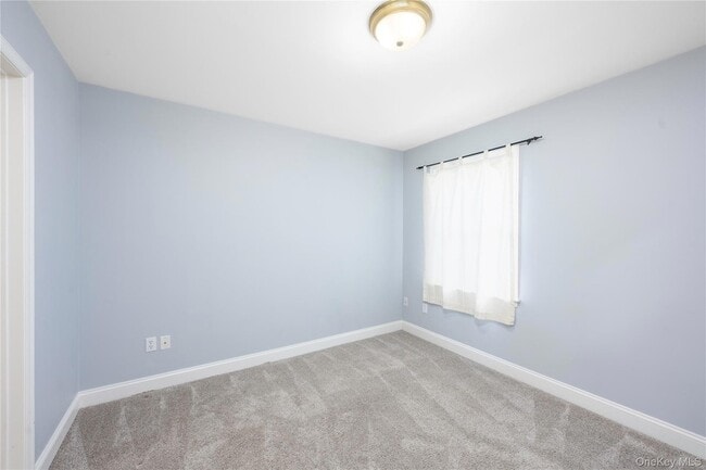 Building Photo - 46 McGuiness Ln