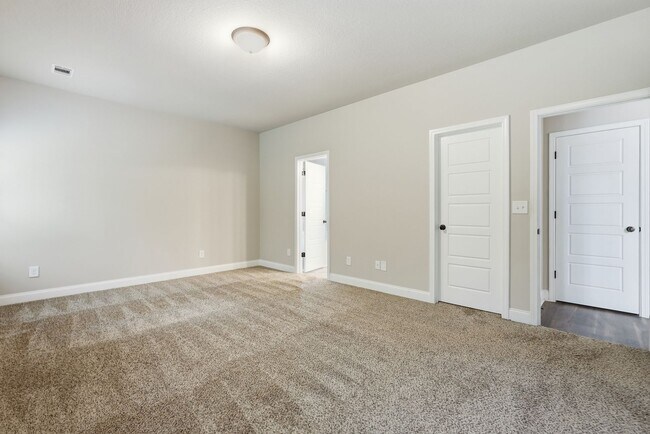 Building Photo - 217 Timberlake Dr