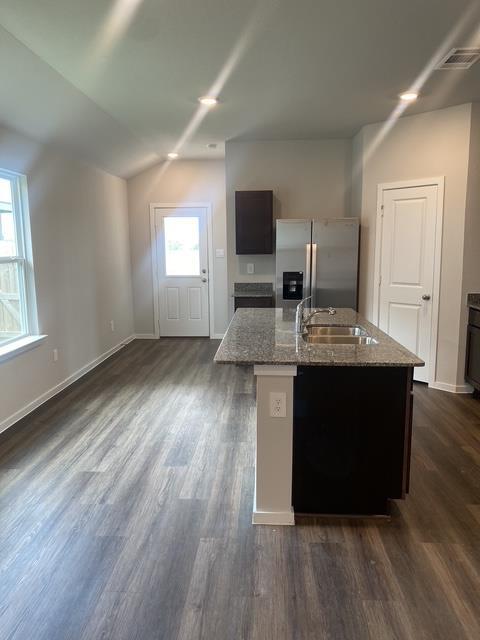 Building Photo - 509 Pickel Dr
