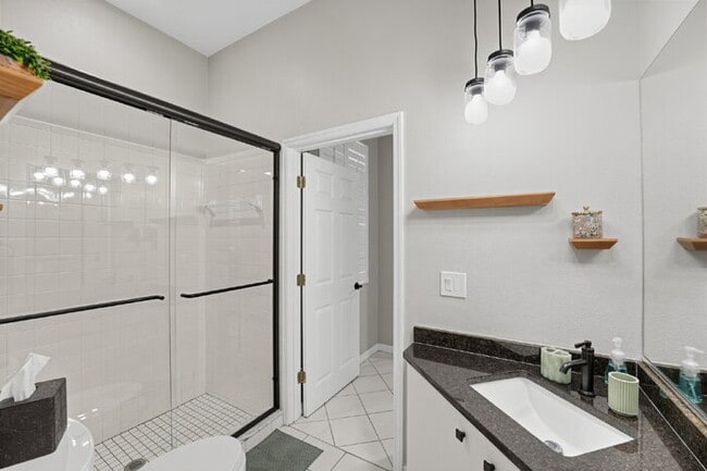 Building Photo - Winter season on the Boca Royale golf course, furnished pool home with club membership