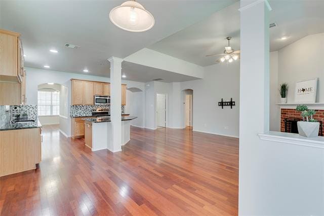 Building Photo - 13421 Lost Spurs Rd