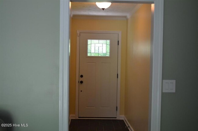 Building Photo - 204 McNeil Rd