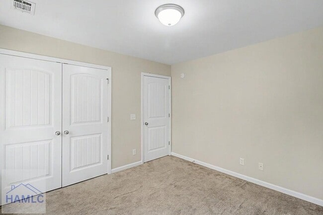 Building Photo - 1235 Peacock Trail