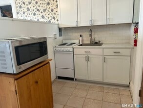 Building Photo - 40 Franklin St