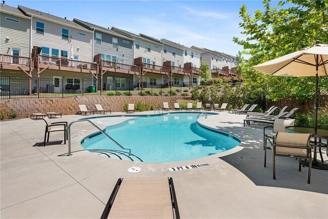 Building Photo - 1363 Live Oak Ln