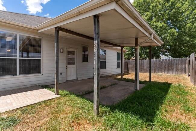 Building Photo - 7814 Yaupon Ranch Ct