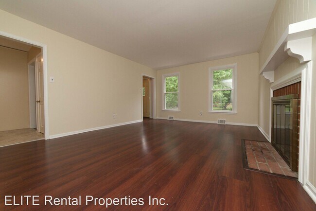 Building Photo - 4 br, 2.5 bath House - 440 Cricket Lane