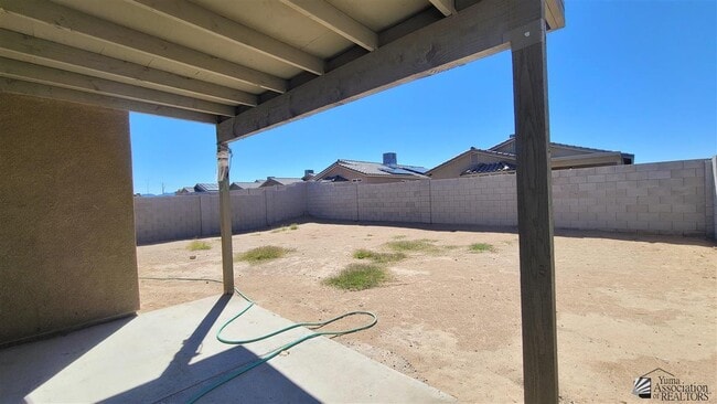 Building Photo - 7905 E 44th Ln