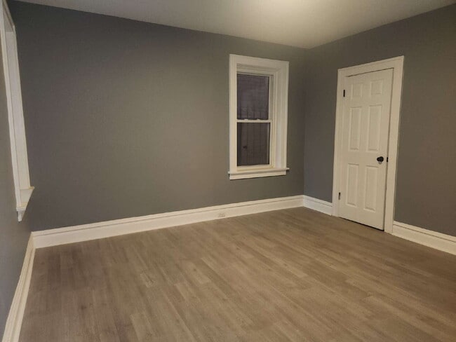 Building Photo - OPEN HOUSE Tues 11/25/25 5pm-6pm! Charming & Spacious Updated Brick Home – Prime Location!