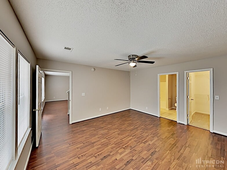 Building Photo - 929 Schofield Ln