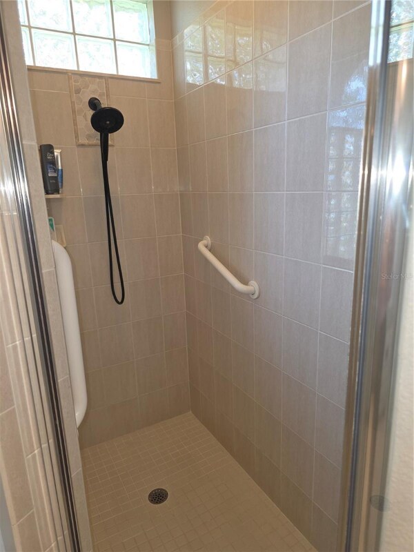 Building Photo - 9257 Bonnie Cove Dr