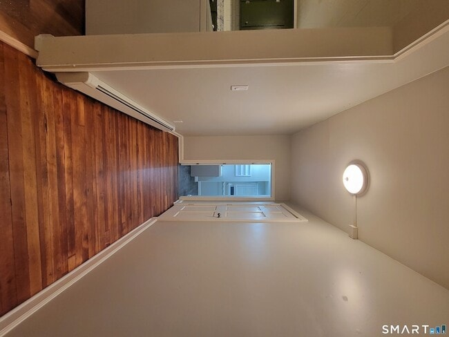 Building Photo - 344 Boswell Ave