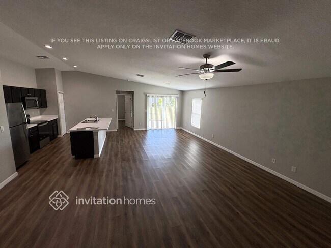 Building Photo - 25372 Estrada Cir