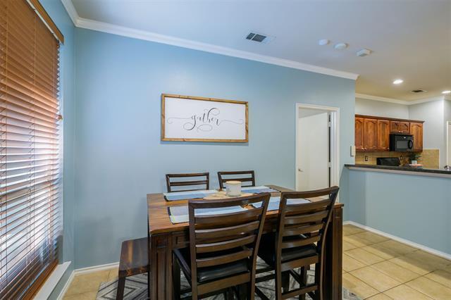 Building Photo - 1132 Blackburn Dr