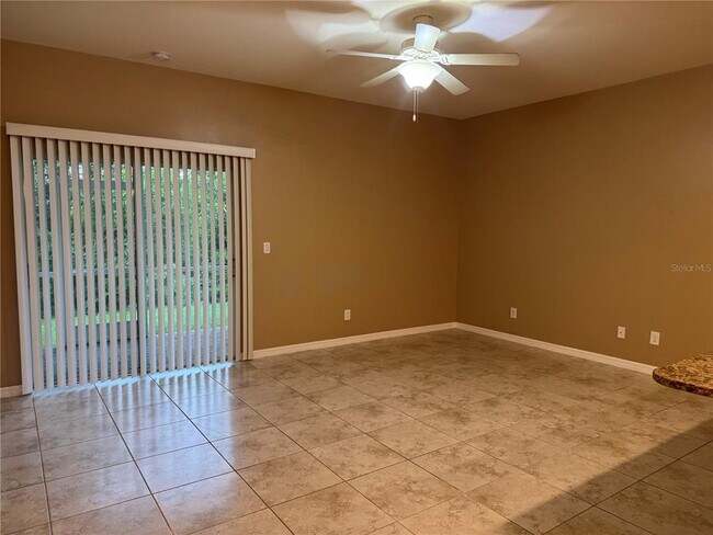Building Photo - 26077 Sandhill Blvd