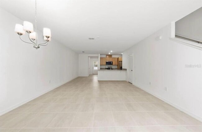 Building Photo - 2814 Raindrop Run St