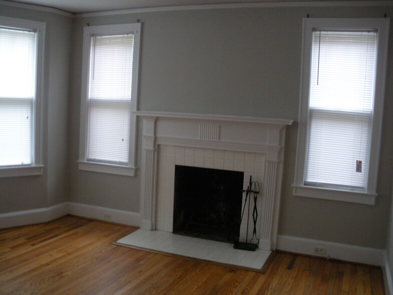 Building Photo - 316 S Woodrow St