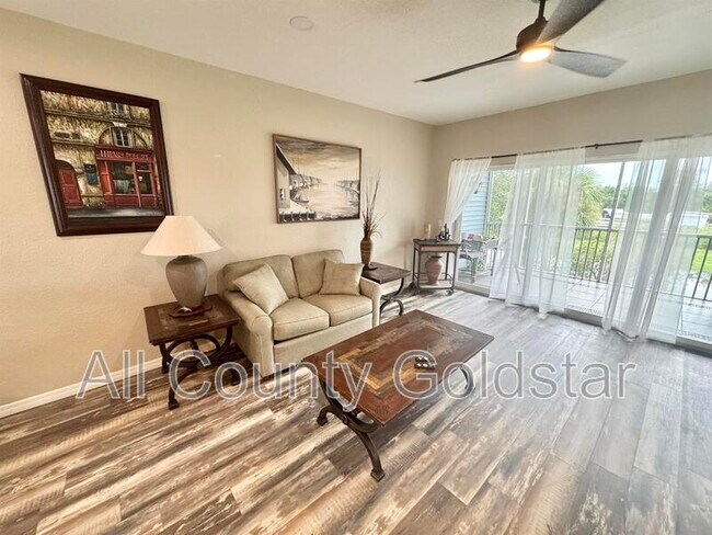 Building Photo - 3921 Cape Haze Dr