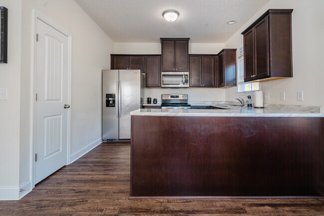 Building Photo - 221 Gambrell Rd