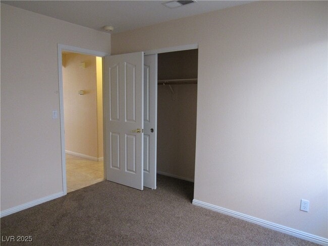 Building Photo - 1741 Mexican Poppy St