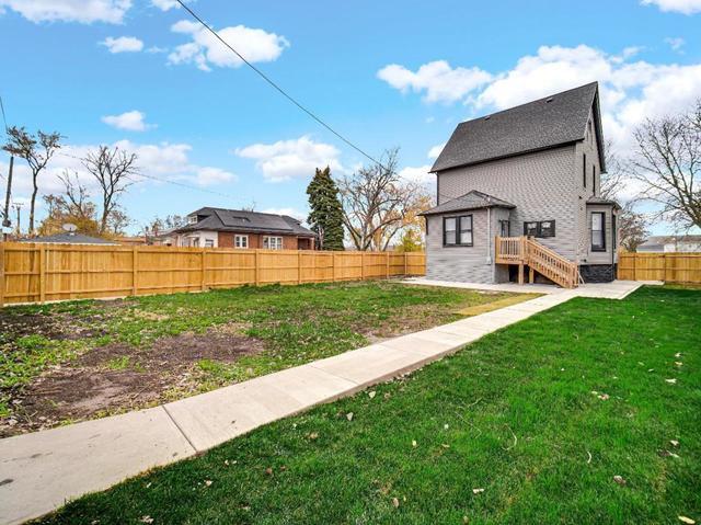 Building Photo - 10100 S Eggleston Ave