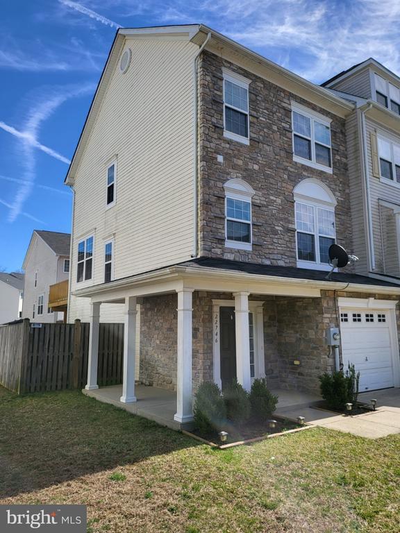 Building Photo - 22746 Bayside Way