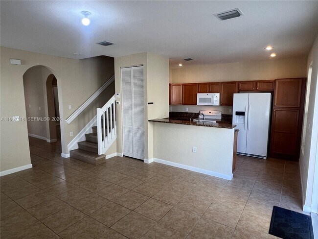 Building Photo - 17065 SW 93rd St