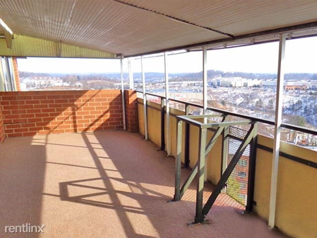 Building Photo - 103 McKnight Cir