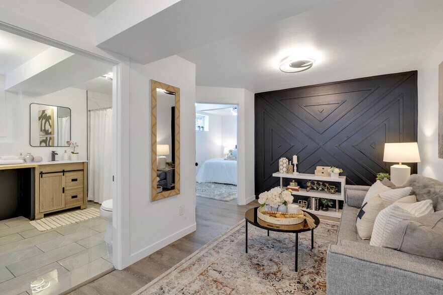 Building Photo - 614 4th St