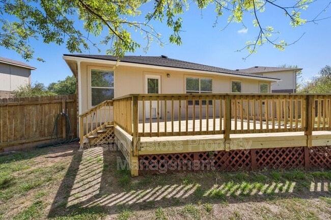 Building Photo - 1015 Glen Meadow Cove