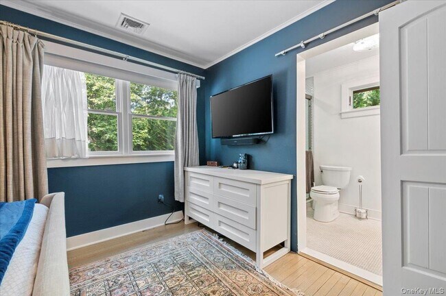 Building Photo - 94 Hands Creek Rd