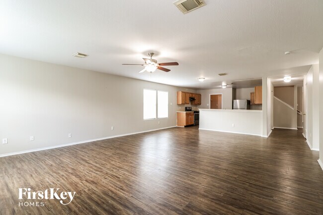 Building Photo - 16814 Perryton Ln